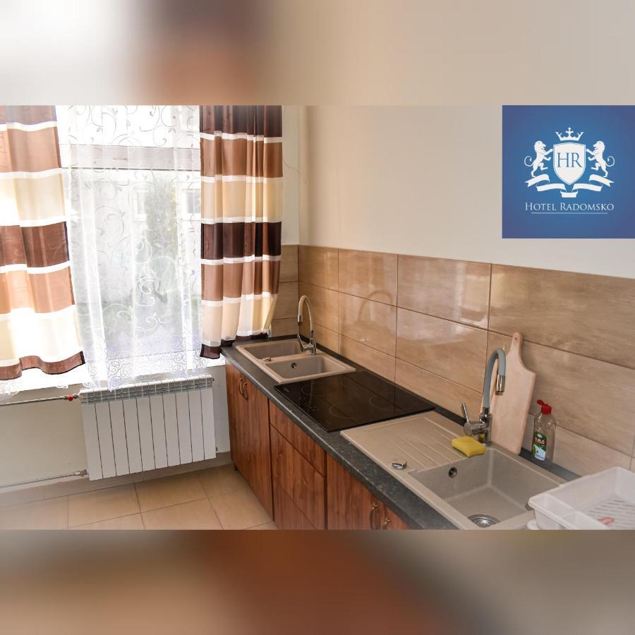 Hotel Radomsko Kültér fotó