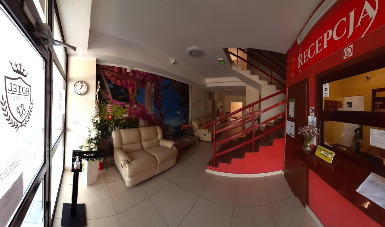 Hotel Radomsko Kültér fotó