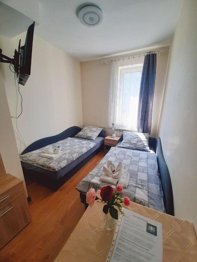 Hotel Radomsko Kültér fotó