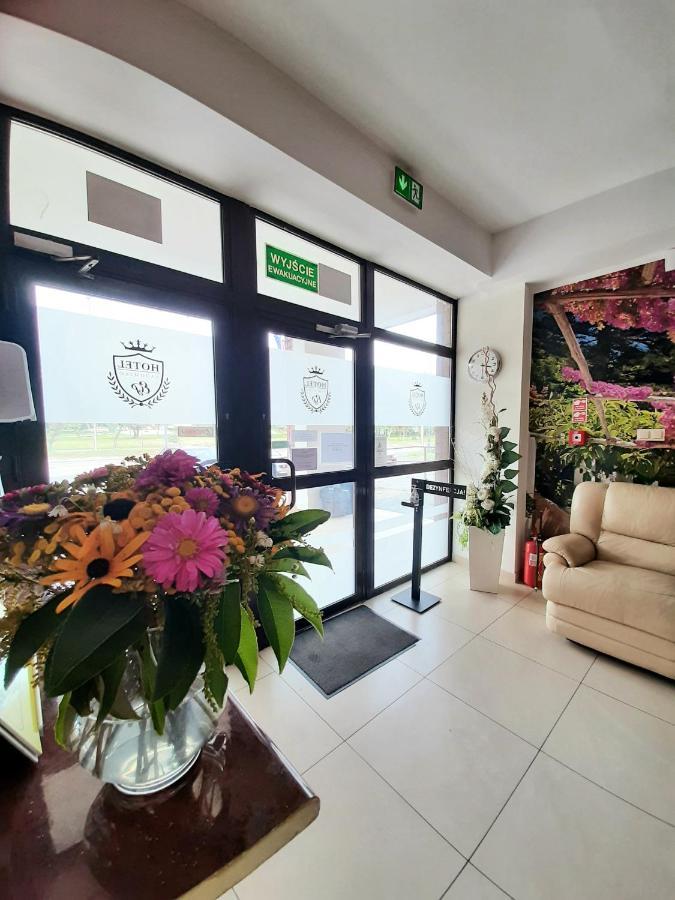 Hotel Radomsko Kültér fotó