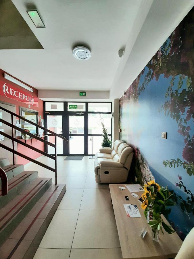 Hotel Radomsko Kültér fotó